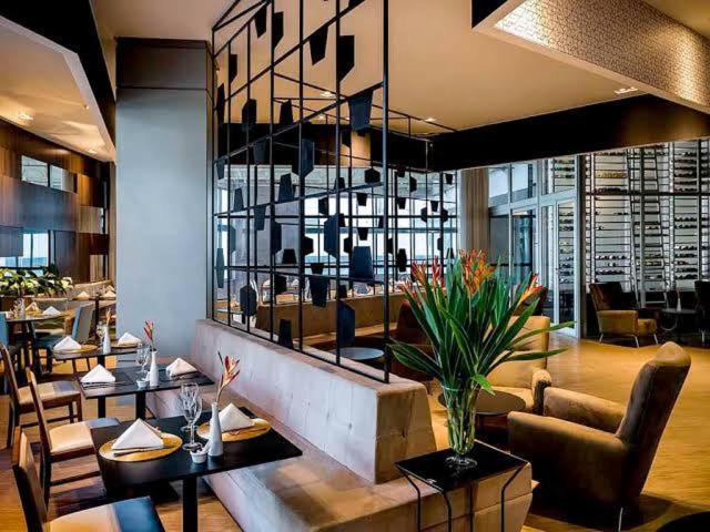 Lindo Flat Part Grand Mercure Varanda Aconchegante * Brasilia