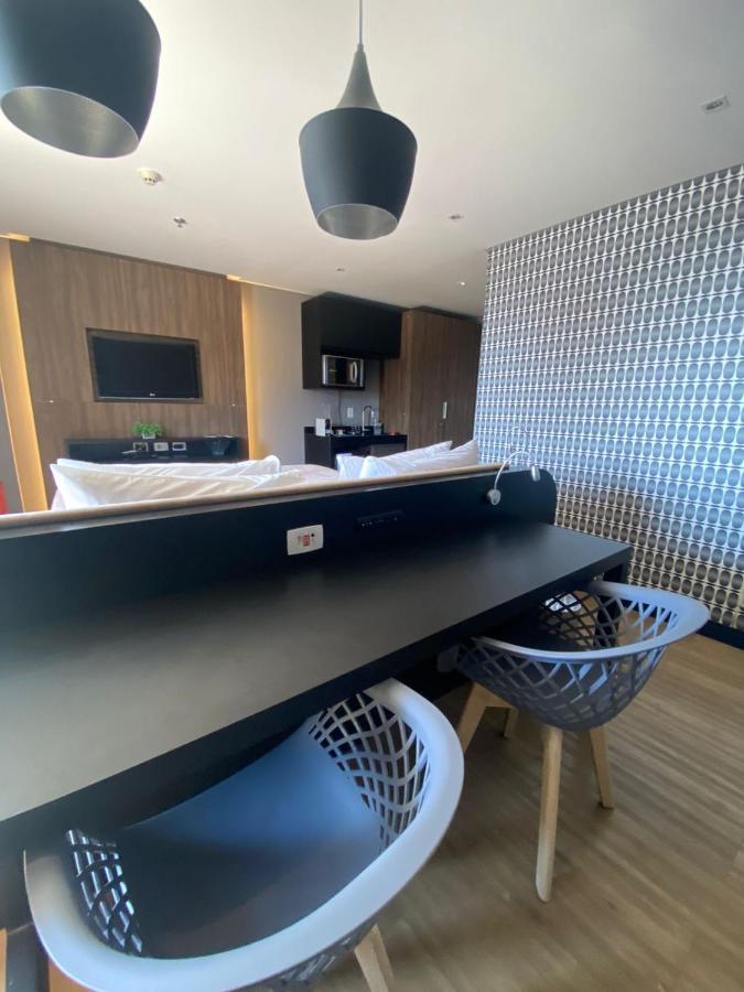 Lindo Flat Part Grand Mercure Varanda Aconchegante Brasilia